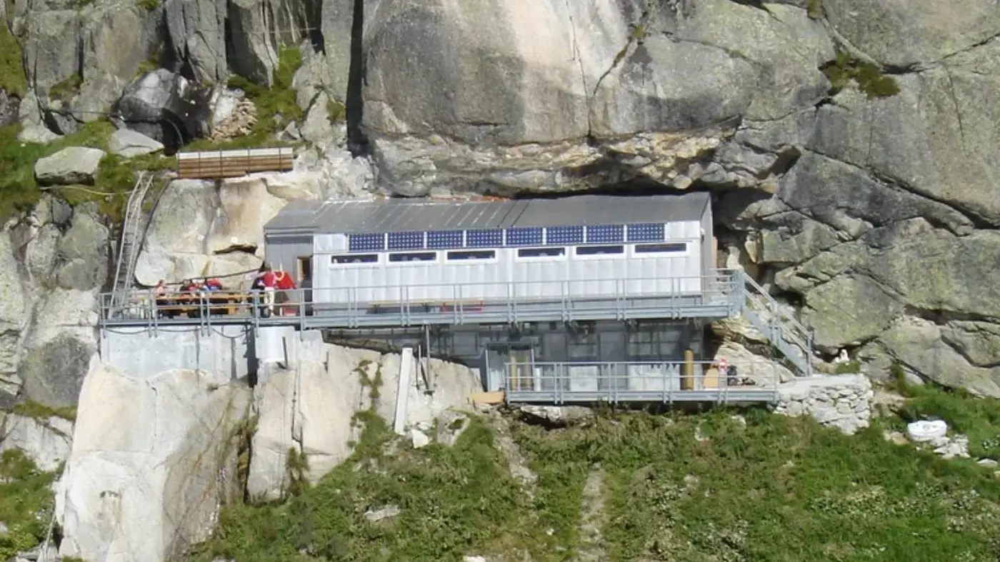 Bivouac Canzio - Refuge Leschaux 2