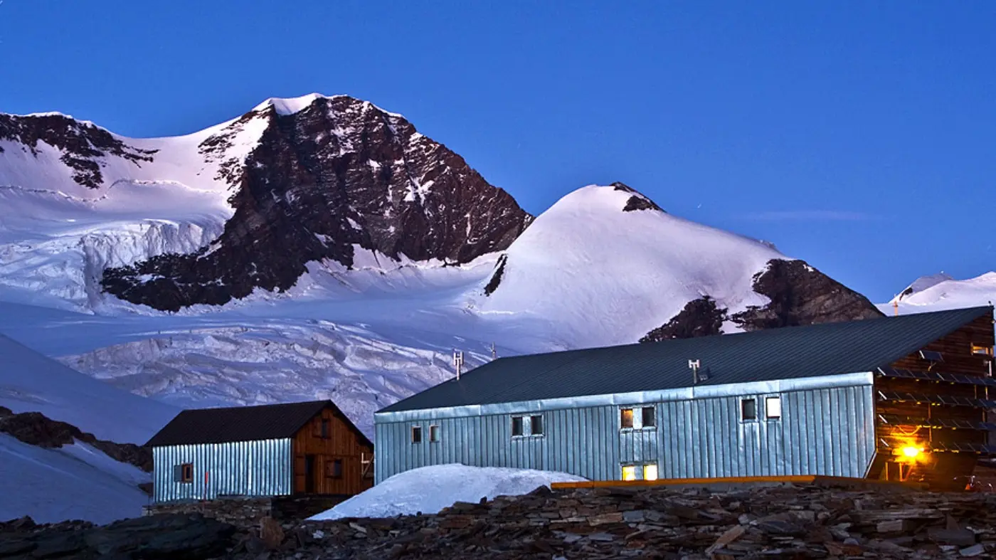 Rifugio Quintino Sella 1