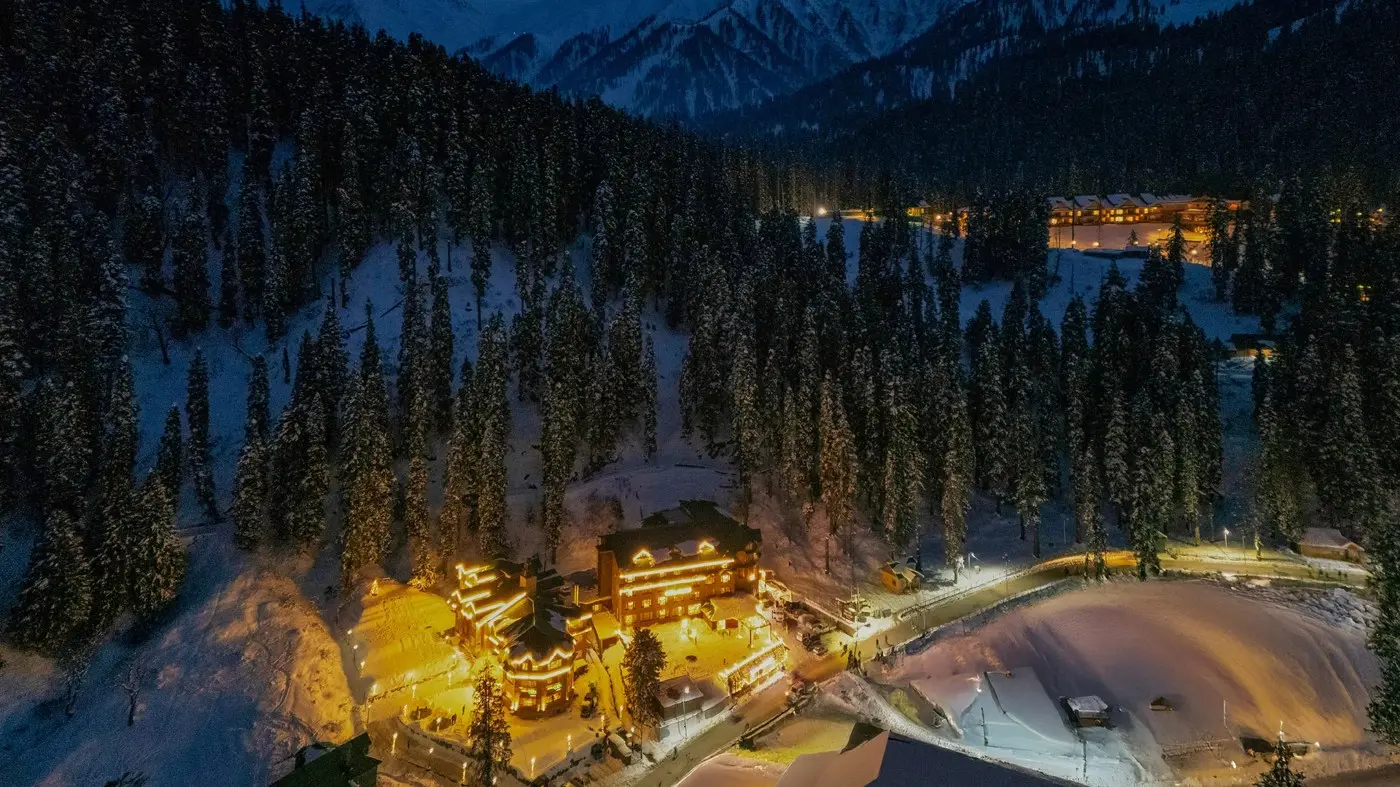 Hilltop Hotel Gulmarg 5