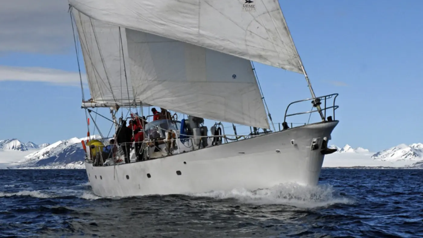 Voilier d'expédition 1