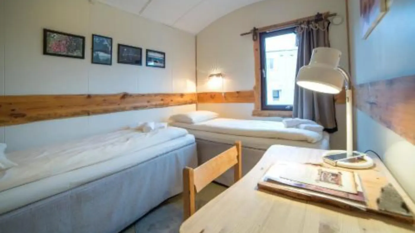 Longyearbyen Hotel 2