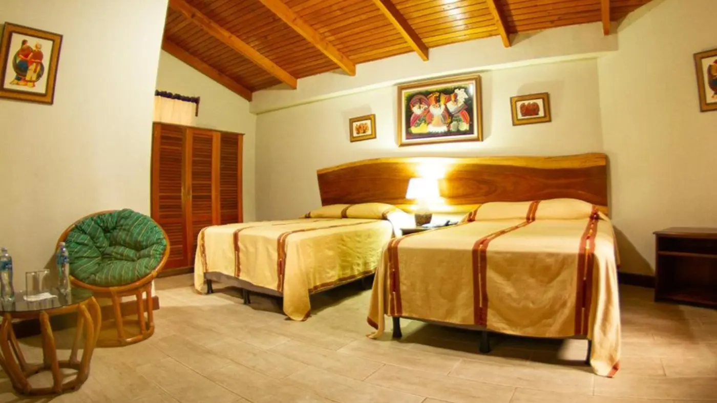 Hotel Dos Mundos 4* o similar, Panajachel 2