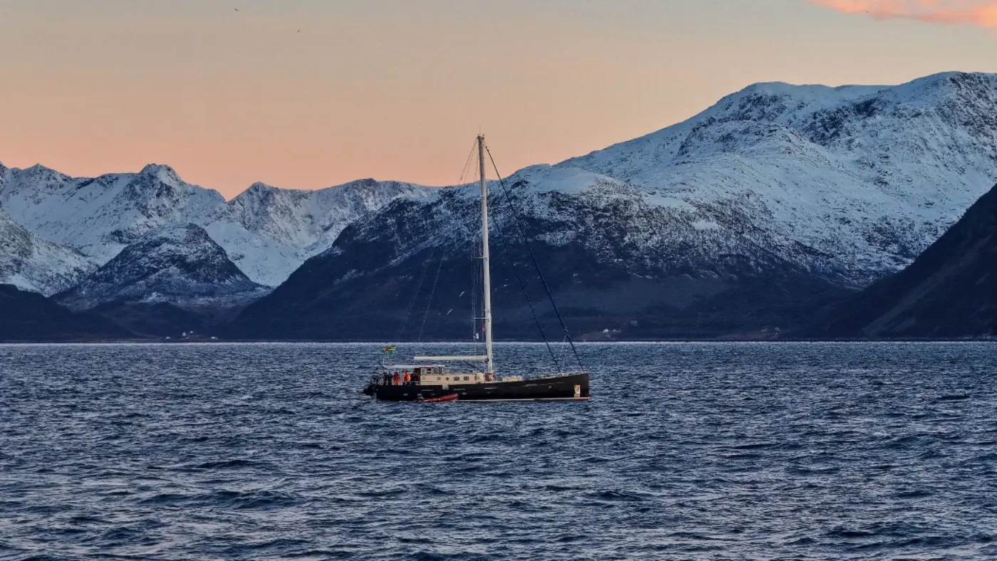 Velero de Expedición 1