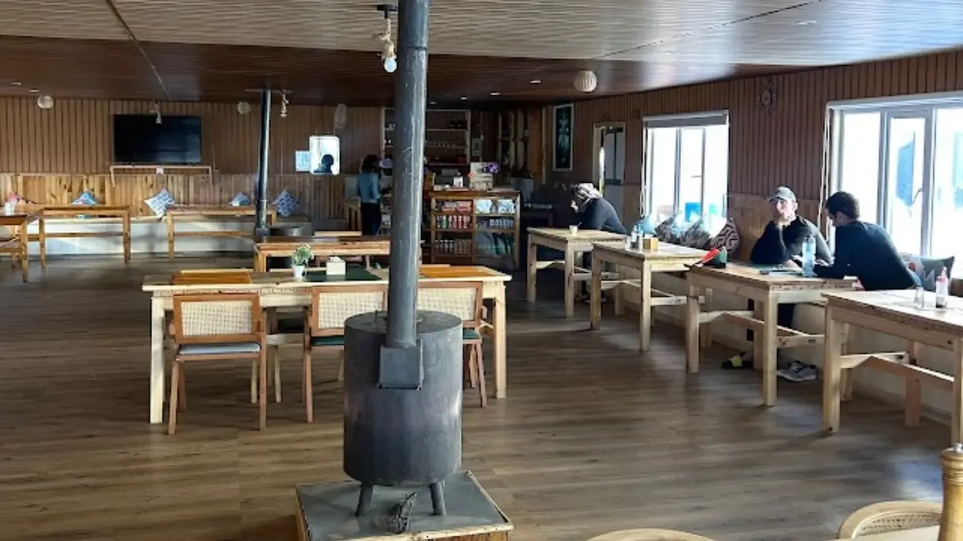 Lodge 2