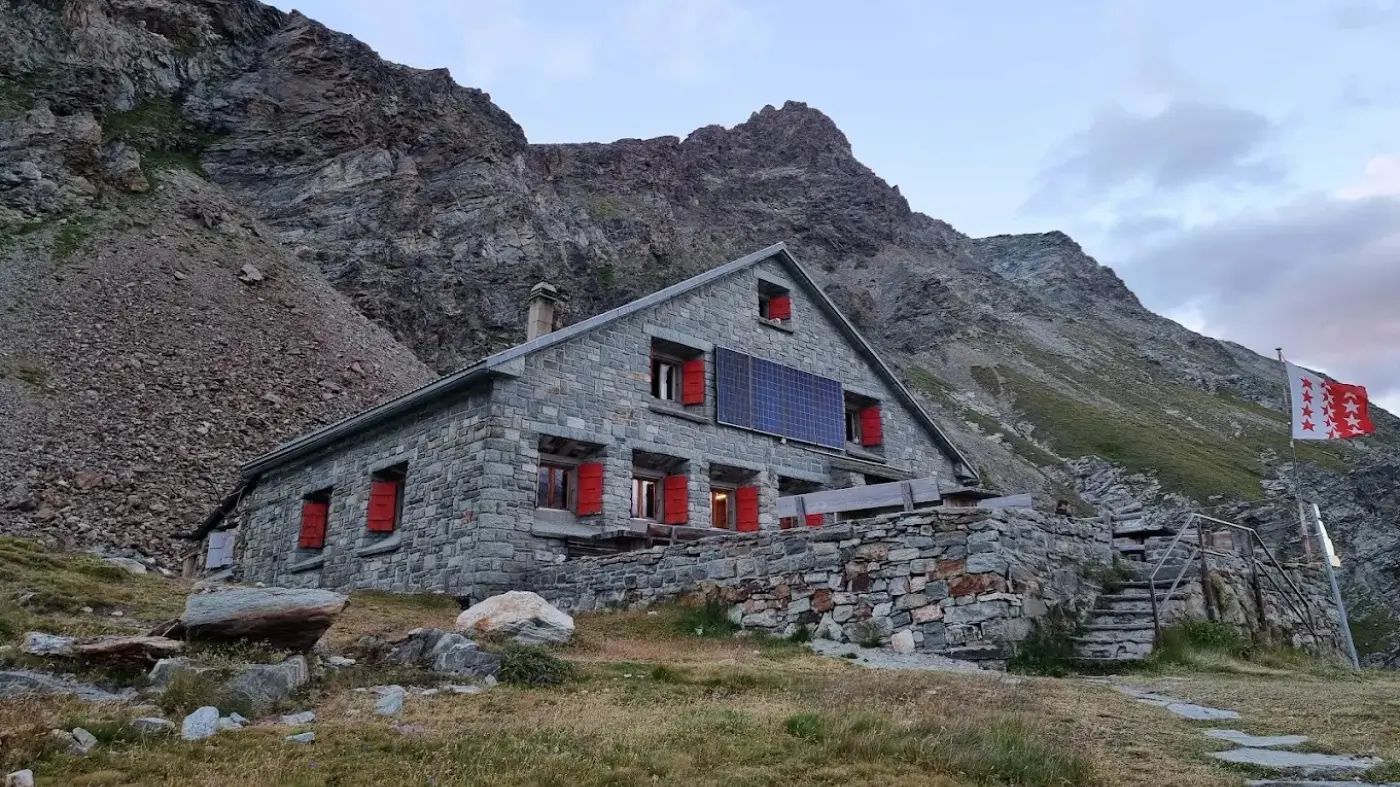 Schönbiel Refuge 1